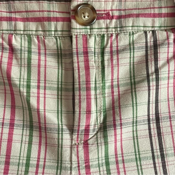 Tommy Hilfiger women’s Plaid Shorts - Multicolor(pink/green/brown/green) size 8 - Picture 2 of 5